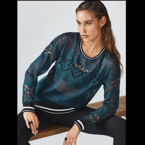 Fabletics Sophie Tunic Green Lace LS Top XS GUC